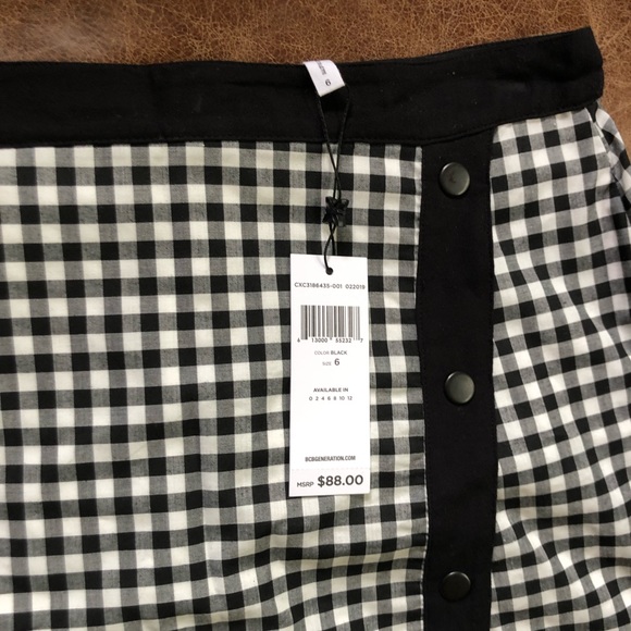BCBGeneration Gingham check Tiered midi Skirt - Picture 7 of 9